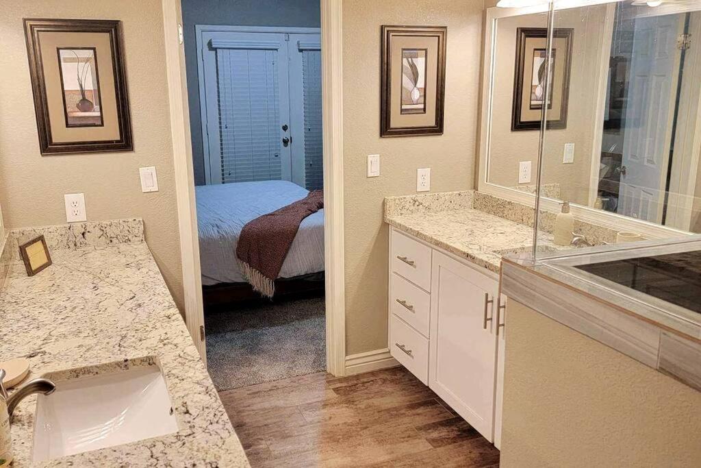 Mesa Oasis Private Pool Spacious! 10+ Guests 7 Beds New, Great Location! Eksteriør billede