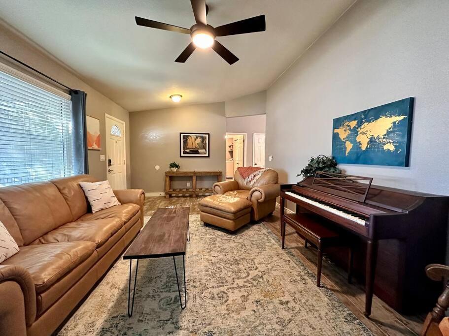 Mesa Oasis Private Pool Spacious! 10+ Guests 7 Beds New, Great Location! Eksteriør billede